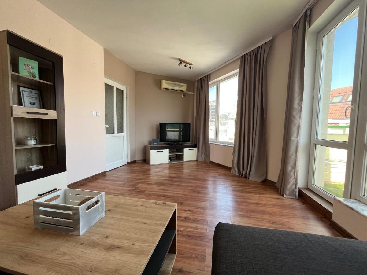 בורגאס Apartment Happy Holiday 2 מראה חיצוני תמונה